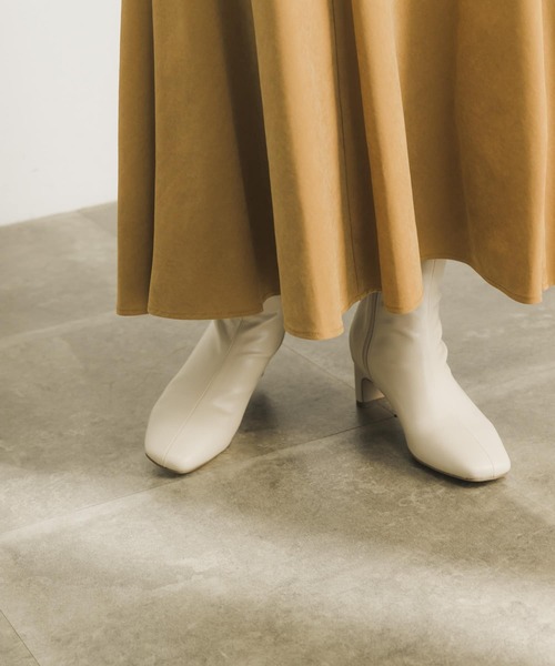 URBAN RESEARCH(アーバンリサーチ)の「ストレッチショートブーツ(ブーツ・レディース・ブラック/アイボリー/ベージュ系その他・38/37/39/36)」の16枚目の写真