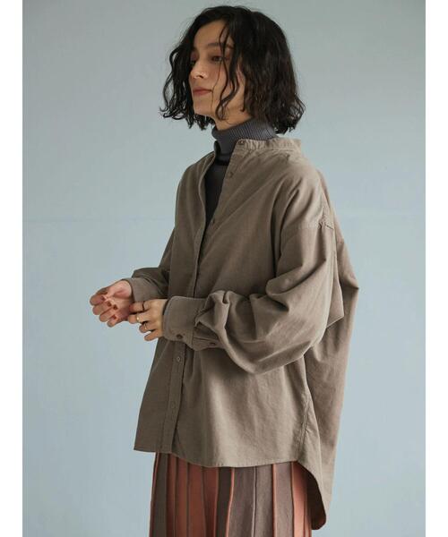 CRAFT STANDARD BOUTIQUE(クラフトスタンダードブティック)の「コーデュロイバンドカラーシャツ(シャツ/ブラウス・レディース・グレイッシュベージュ/カーキ/マスタード・M/L)」の5枚目の写真