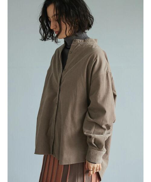 CRAFT STANDARD BOUTIQUE(クラフトスタンダードブティック)の「コーデュロイバンドカラーシャツ(シャツ/ブラウス・レディース・グレイッシュベージュ/カーキ/マスタード・M/L)」の18枚目の写真