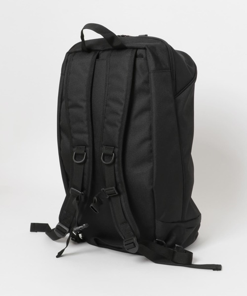 POLeR（ポーラー）の「POLeR　3WAY GEAR DUFFEL（バックパック/リュック・メンズ・オリーブ/ブラック・ONE）」の9枚目の写真