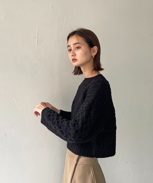 CLEIO（クレイオ）の「【CLEIO】パッチワークケーブルニット（ニット/セーター・レディース・カーキ/アイボリー/ブラック/ベージュ・FREE）」の15枚目の写真