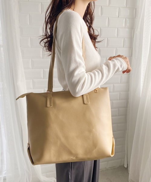 セール】【A4収納可,軽量】無地PU素材ZIPトートバッグ（トートバッグ