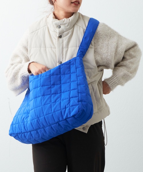 CIAOPANIC TYPY（チャオパニックティピー）の「□ナイロンキルティングBIGタスキショルダー（ショルダーバッグ・メンズ・ホワイト/ブラック/ブルー・ONE SIZE）」の3枚目の写真