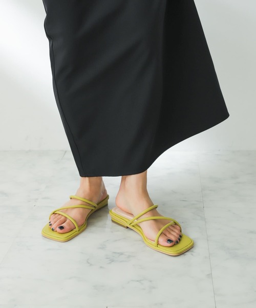 SENSE OF PLACE by URBAN RESEARCH（センスオブプレイスバイアーバンリサーチ）の「コードアシメサンダル（サンダル・レディース・イエロー/アイボリー/ブラック/シルバー・SMALL/MEDIUM/LARGE）」の10枚目の写真