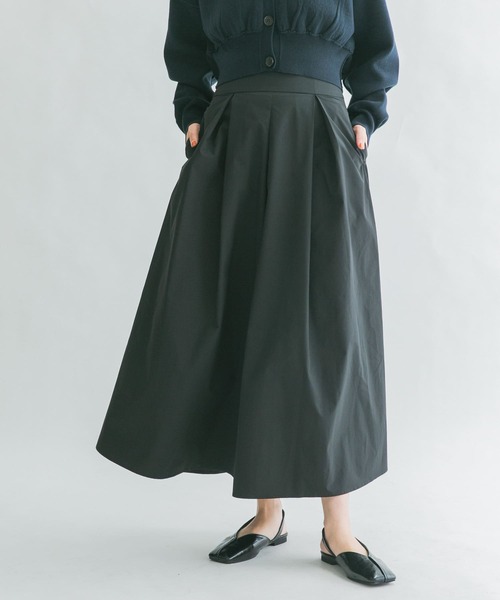 KBF(ケイビーエフ)の「ボリュームタックWIDEパンツ(その他パンツ・レディース・ライトカーキ/ブラック・ONE)」の5枚目の写真