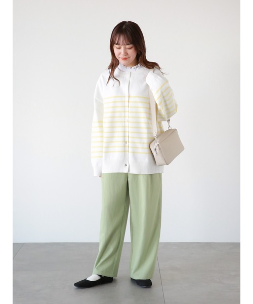 ehka sopo（エヘカソポ）の「パイピングストラップシューズ（ドレスシューズ・レディース・カーキ/ブラック/キナリ・MEDIUM/LARGE）」の17枚目の写真