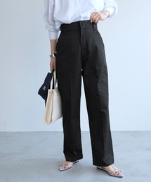 ハイウエストセンタープレステーパードチノパンツ