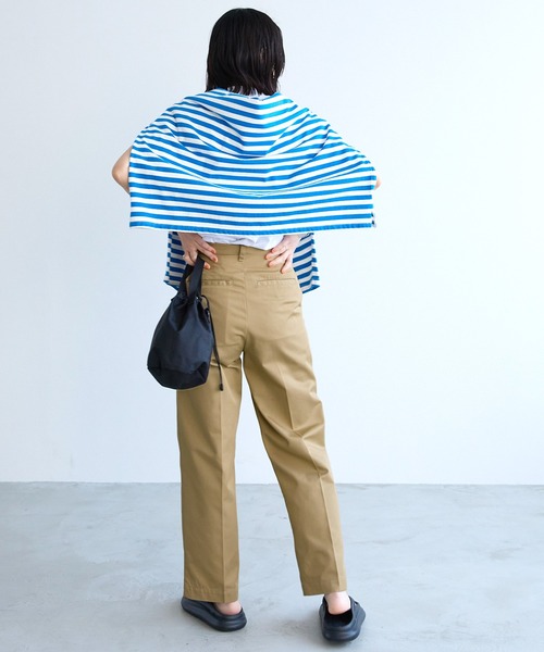 Chaco closet(チャコ クローゼット)の「ハイウエストセンタープレステーパードチノパンツ(チノパンツ・レディース・カーキ/アイボリー/ブラック/ベージュ・S/M/L)」の13枚目の写真