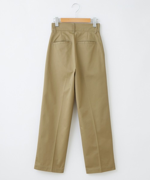 Chaco closet(チャコ クローゼット)の「ハイウエストセンタープレステーパードチノパンツ(チノパンツ・レディース・カーキ/アイボリー/ブラック/ベージュ・S/M/L)」の17枚目の写真