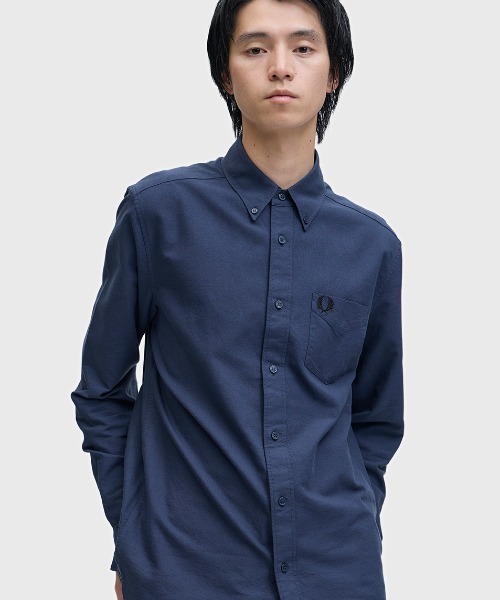 FRED PERRY（フレッドペリー）の「Oxford Shirt／オックスフォード長袖シャツ（シャツ/ブラウス・メンズ・ホワイト/サックスブルー/ネイビー/グリーン/オフホワイト/ホワイト系その他/ケリーグリーン/コバルトブルー/ネイビー系1/ベージュ/モスグリーン/ベージュ系その他/ダークグリーン/ブルー/ブルー系その他/グリーン系その他/ベージュ系その他2/ブルー系その他2/グリーン系その他2/ブルー系その他3/ダークネイビー/ライトベージュ/グリーン系その他3・S/M/L/XL）」の20枚目の写真
