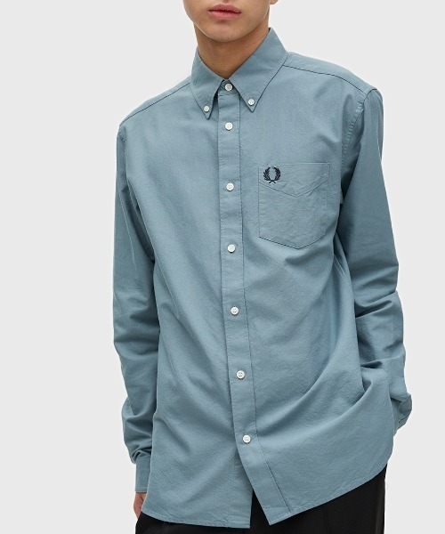 FRED PERRY（フレッドペリー）の「Oxford Shirt／オックスフォード長袖シャツ（シャツ/ブラウス・メンズ・ホワイト/サックスブルー/ネイビー/グリーン/オフホワイト/ホワイト系その他/ケリーグリーン/コバルトブルー/ネイビー系1/ベージュ/モスグリーン/ベージュ系その他/ダークグリーン/ブルー/ブルー系その他/グリーン系その他/ベージュ系その他2/ブルー系その他2/グリーン系その他2/ブルー系その他3/ダークネイビー/ライトベージュ/グリーン系その他3・S/M/L/XL）」の22枚目の写真