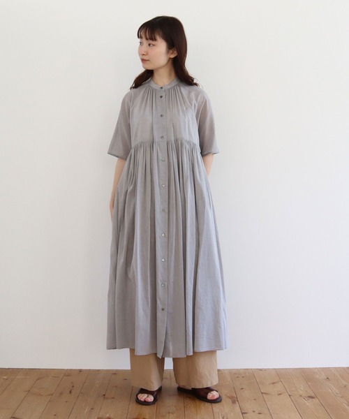 yuni（ユニ　）の「100/2V コットンシャンブレーペプラム　シャツワンピース（シャツワンピース・レディース・ライラック/サックスブルー/グレー・FREE）」の2枚目の写真