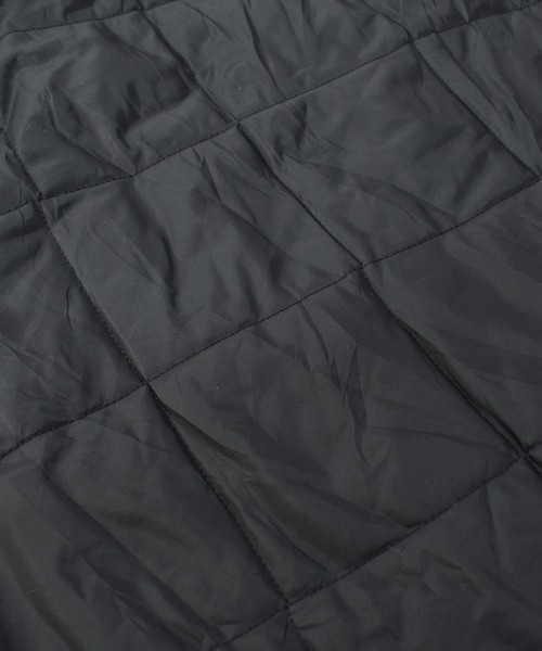 Carhartt（カーハート）の「【ヴィンテージ古着】Carhartt / カーハート ダックベスト キルティングライナー USA製（ベスト・メンズ・ブラック・XXXX-LARGE）」の7枚目の写真