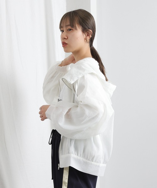 COLONY 2139（コロニートゥーワンスリーナイン）の「WEB・一部店舗限定 / シアーエステルボイルフード付マウンテンパーカー（シャツ/ブラウス・レディース・ブラック/アイボリー/グレイッシュベージュ・FREE）」の16枚目の写真