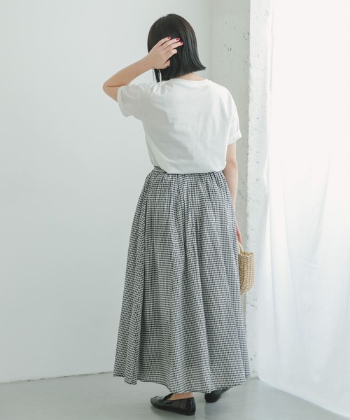 ITEMS URBANRESEARCH(アイテムズ アーバンリサーチ)の「ロゴハンソデTシャツ(Tシャツ/カットソー・レディース・ホワイト/チャコールグレー/カーキ・FREE)」の21枚目の写真