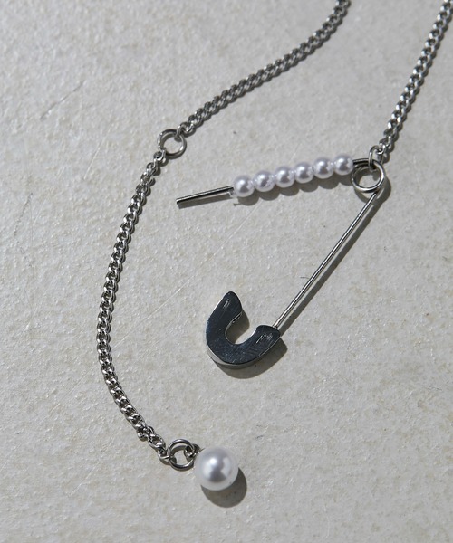 ear PAPILLONNER(イアパピヨネ)の「《WEB限定金属アレルギー対応》ステンレスパールピンネックレス(ネックレス・レディース・ゴールド/シルバー・FREE)」の19枚目の写真