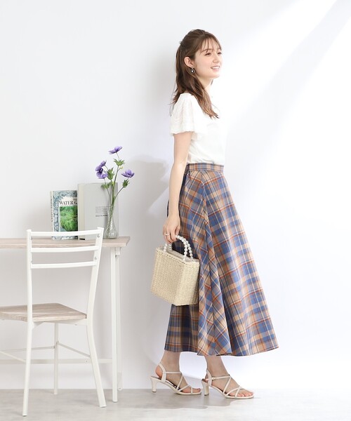 couture brooch（クチュールブローチ）の「◆【着映え感抜群、華盛りアイテム】レースチュール袖テレコトップス（Tシャツ/カットソー・レディース・ブラック/ブラウン系その他/オフホワイト/ライトグリーン/サックスブルー・42/36/38/40）」の13枚目の写真