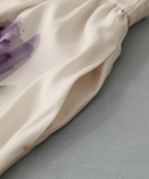 osharewalker（オシャレウォーカー）の「【廃盤】『アートプリント柄フレアスカート』（スカート・レディース・グリーン/レッド・FREE）」の14枚目の写真