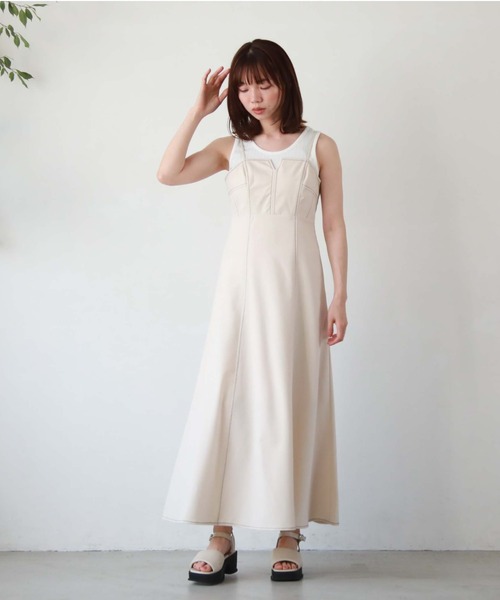 archives（アルシーヴ）の「配色ステッチビスチェキャミワンピース（ワンピース・レディース・ブラック/グレー/アイボリー/ブルーグレー・MEDIUM）」の11枚目の写真