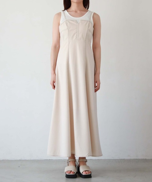 archives（アルシーヴ）の「配色ステッチビスチェキャミワンピース（ワンピース・レディース・ブラック/グレー/アイボリー/ブルーグレー・MEDIUM）」の7枚目の写真