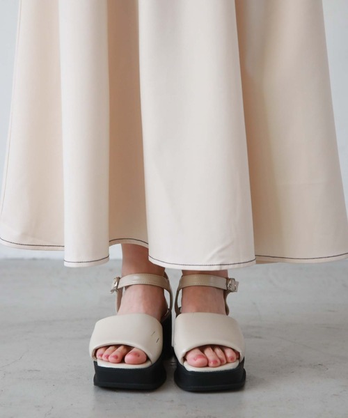 archives（アルシーヴ）の「配色ステッチビスチェキャミワンピース（ワンピース・レディース・ブラック/グレー/アイボリー/ブルーグレー・MEDIUM）」の10枚目の写真