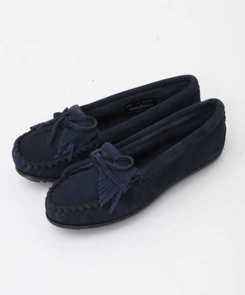MELROSE claire（メルローズ クレール）の「【MINNETONKA KILTY HARDSOLE】（モカシン/デッキシューズ・レディース・グレー/ネイビー・3/4/2）」の2枚目の写真