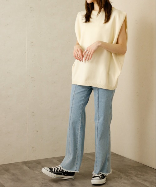 Per sist ence(パーシエンス)の「Per sist ence/パーシエンス スクエアショルダーノースリーブプルオーバー(Tシャツ/カットソー・レディース・アイボリー/ブラック/ブルー・FREE)」の6枚目の写真