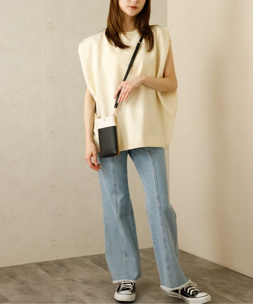 Per sist ence(パーシエンス)の「Per sist ence/パーシエンス スクエアショルダーノースリーブプルオーバー(Tシャツ/カットソー・レディース・アイボリー/ブラック/ブルー・FREE)」の14枚目の写真