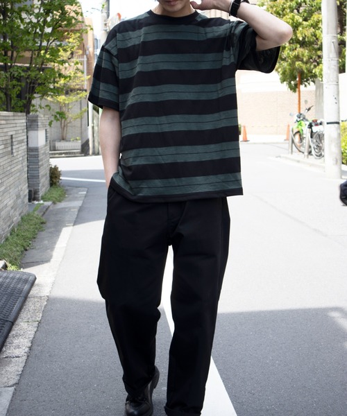 UNIVERSAL OVERALL（ユニバーサルオーバーオール）の「ボーダーTシャツ / BORDER OVER TEE（Tシャツ/カットソー・メンズ・ブラック×グリーン/グリーン系その他2/オレンジ系その他2・M/S/XL/L）」の6枚目の写真