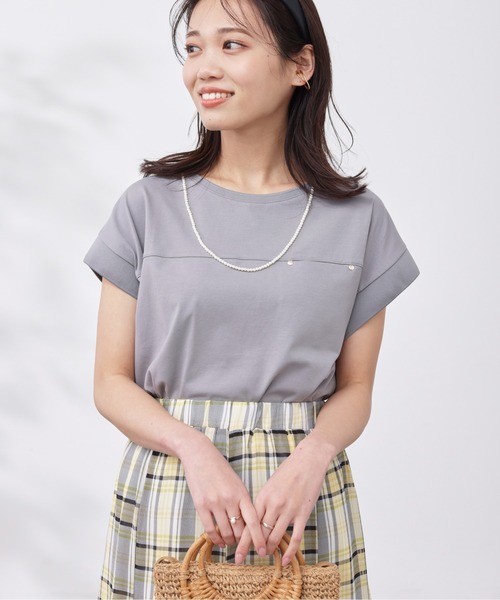Chez toi(シェトワ)の「機能素材リブ切替フレンチT(Tシャツ/カットソー・レディース・グリーン/ブラック/グレー/オフホワイト・FREE)」の3枚目の写真