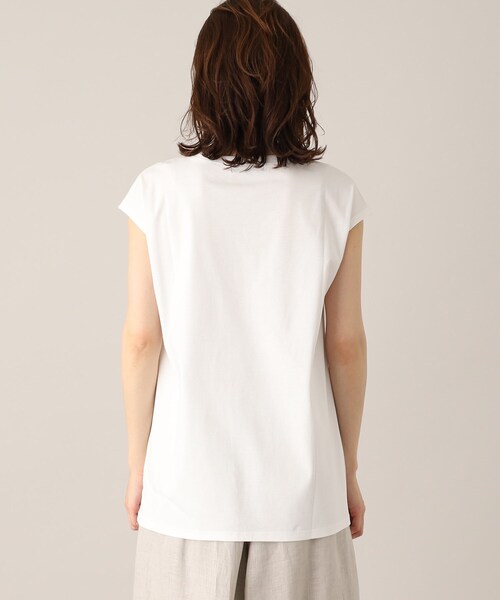 UNTITLED（アンタイトル）の「◆【1枚で決まる、2点セット／洗える】Vネックシアーニット レイヤードトップス（その他トップス・レディース・ネイビー/グレー系/ライトベージュ/グレー系その他・04/44/48/02/00）」の6枚目の写真