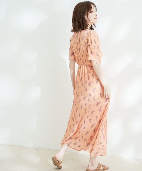 Jayro(ジャイロ)の「総プリーツフレア袖ワンピース(ワンピース・レディース・ブラック/ホワイト/ライトグリーン/ピンク・M)」の14枚目の写真