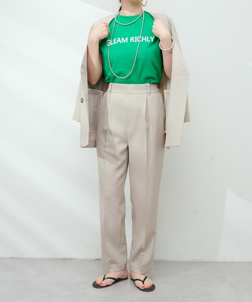 natural couture(ナチュラルクチュール)の「麻調美シルエットパンツ(その他パンツ・レディース・ベージュ/ブラック/ネイビー/ラベンダー・SMALL/MEDIUM)」の11枚目の写真