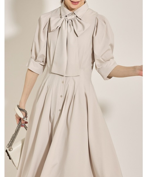tocco closet（トッコ　クローゼット）の「２ＷＡＹボウタイリボン付きウエストタックバックレースアップワンピース（ワンピース・レディース・ベージュ系その他/グレイッシュブルー/ブラック・M）」の13枚目の写真