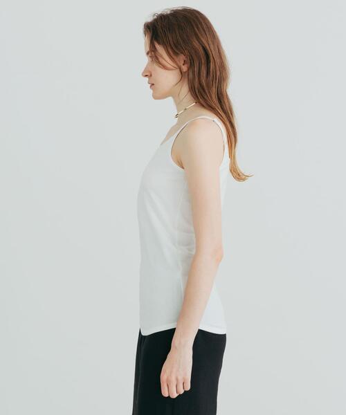 URBAN RESEARCH（アーバンリサーチ）の「『UR TECH』キャミソール（キャミソール・レディース・ホワイト/ブラック/チャコールグレー・SMALL/MEDIUM）」の20枚目の写真