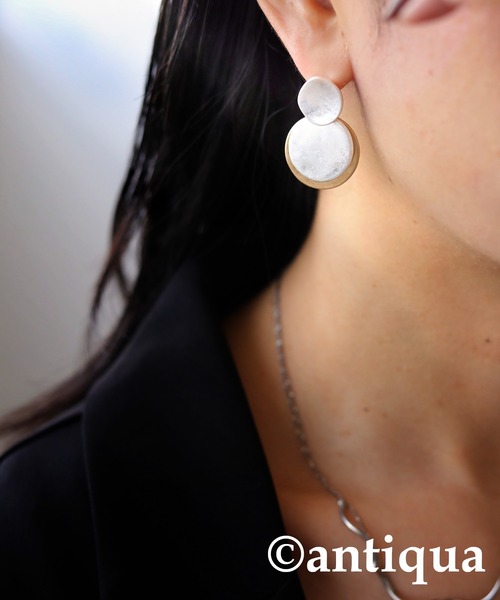 antiqua（アンティカ）の「マットプレートイヤリング（イヤリング・レディース・ゴールド/シルバー・FREE）」の10枚目の写真