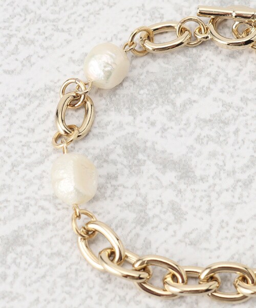 SHOO・LA・RUE（シューラルー）の「◆【淡水パール】チェーンブレス（ブレスレット・レディース・シルバー/ゴールド・00）」の4枚目の写真