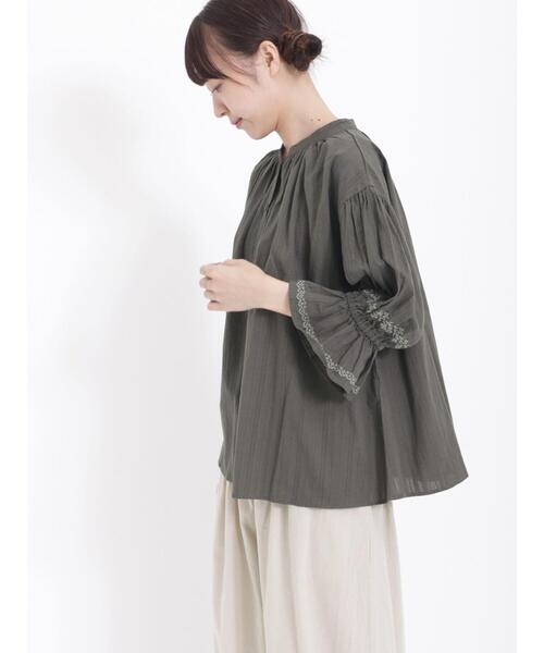 Samansa Mos2(サマンサ モスモス)の「ドビー刺繍ブラウス(シャツ/ブラウス・レディース・ブラック/オリーブ/ブルー/キナリ・F)」の21枚目の写真