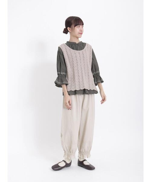 Samansa Mos2(サマンサ モスモス)の「ドビー刺繍ブラウス(シャツ/ブラウス・レディース・ブラック/オリーブ/ブルー/キナリ・F)」の18枚目の写真