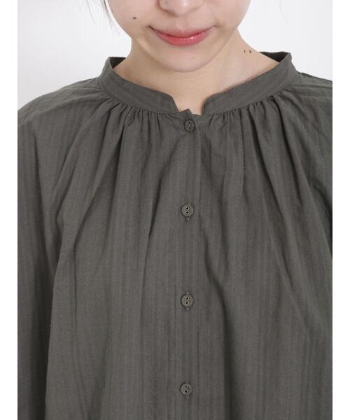 Samansa Mos2(サマンサ モスモス)の「ドビー刺繍ブラウス(シャツ/ブラウス・レディース・ブラック/オリーブ/ブルー/キナリ・F)」の7枚目の写真