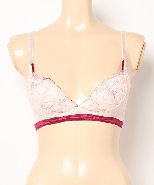 AMOSTYLE BY Triumph(アモスタイルバイトリンプ)の「チャーミングラマー ノンワイヤー ブラジャー イン ザ フォレスト【B,C,Dカップ】 AMST1442 HU2 JX(ブラジャー・レディース・オレンジ/ピンク/グリーン・B75/D65/D70/B70/B65/C75/C70/D75/C65)」の16枚目の写真