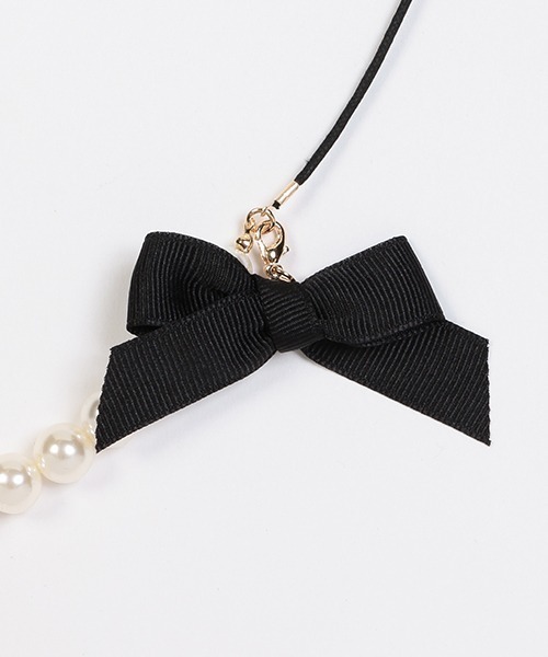 petit main（プティマイン）の「リボンパールネックレス（ネックレス・キッズ・アイボリー/ブラック・FREE）」の5枚目の写真