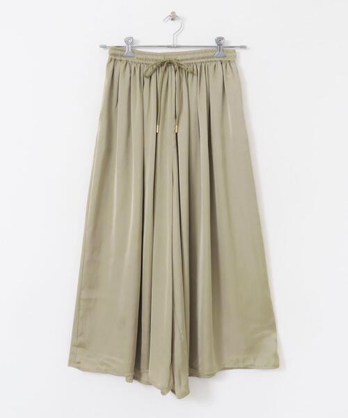 ITEMS URBANRESEARCH（アイテムズ アーバンリサーチ）の「サテンイージーガウチョパンツ（その他パンツ・レディース・ブラック系その他/ベージュ/ブラウン・FREE）」の12枚目の写真