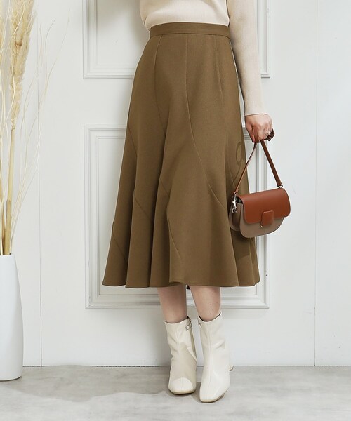 couture brooch（クチュールブローチ）の「◆【サステナブル素材】エスカルゴフレアスカート（スカート・レディース・ネイビー系6/キャメル・36/38/40/42）」の9枚目の写真