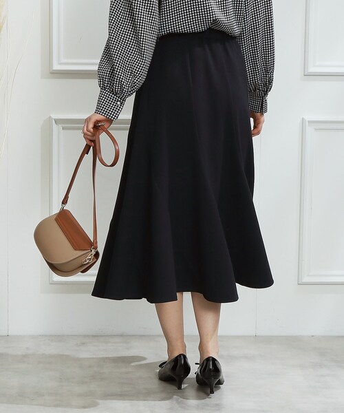couture brooch（クチュールブローチ）の「◆【サステナブル素材】エスカルゴフレアスカート（スカート・レディース・ネイビー系6/キャメル・36/38/40/42）」の17枚目の写真