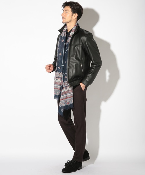 UNION STATION（ユニオンステーション）の「ペイズリー柄プリントストール（バンダナ/スカーフ・メンズ・ネイビー/ベージュ・FREE）」の4枚目の写真