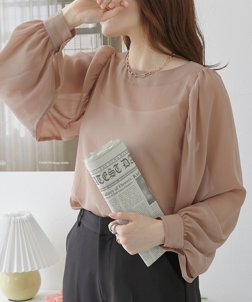 nissen(ニッセン)の「シアー素材 バルーンスリーブブラウス(シャツ/ブラウス・レディース・モカ/グリーン/ブラック・LL/L/M)」の6枚目の写真