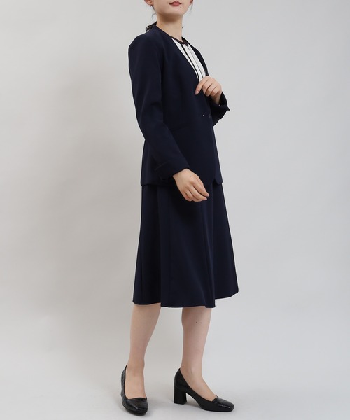 TRUDEA(トルディア)の「ライトダブルクロスワンボタンカラーレスジャケット(ノーカラージャケット・レディース・ブラック/ベージュ/ネイビー・MEDIUM/X-LARGE/LARGE/SMALL)」の17枚目の写真