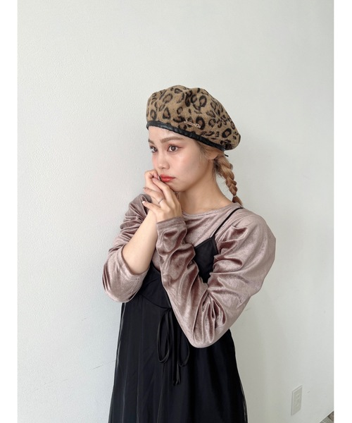 JUMELLE(ジュメロ)の「velour turn top(Tシャツ/カットソー・レディース・アイボリー/ブラウン・FREE)」の10枚目の写真