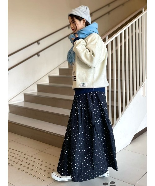 Right-on（ライトオン）の「洗える無地ストール（マフラー・レディース・ベージュ/ブルー/グレー・ONE SIZE）」の5枚目の写真